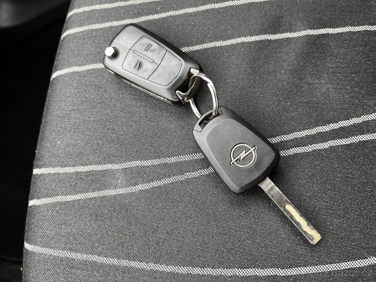 ✅OPEL CORSA 1.4 16V 64KW SERVISNÍ KNIHA✅ - 10