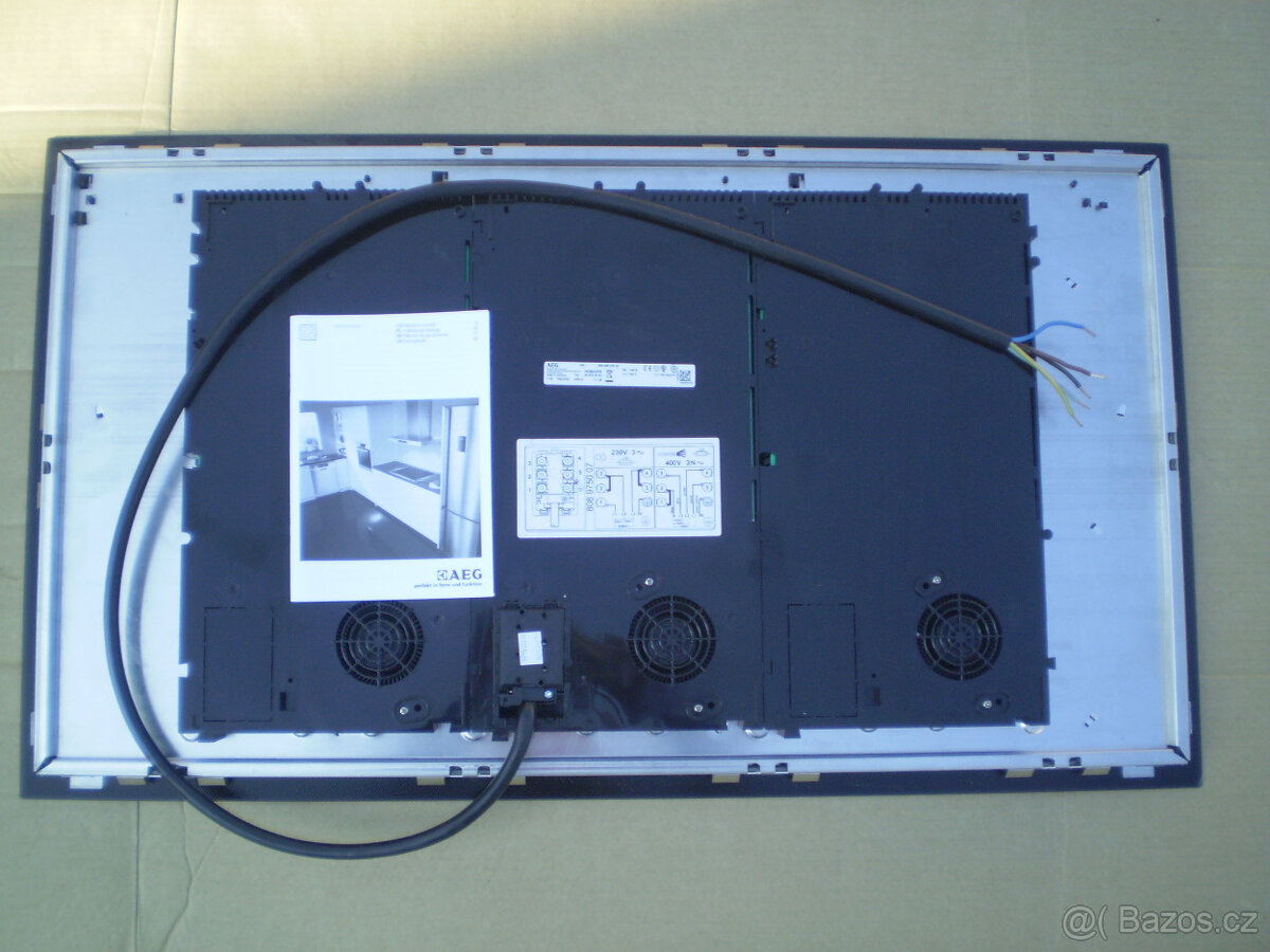 Indukční varná deska Electrolux EHH9967FOZ/AEG HK956970FB - 10