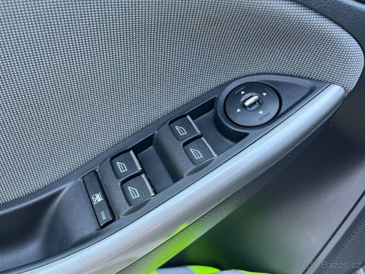 Ford Focus 1.6TDCi - 10