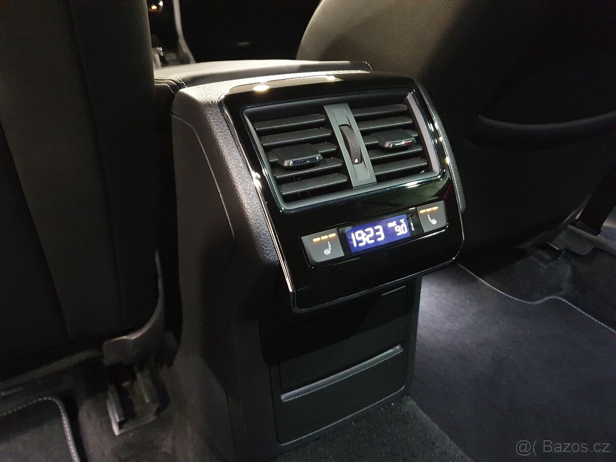 Škoda Superb 3 iV Combi TSI 160kW Sport - záruka Autodraft - 10