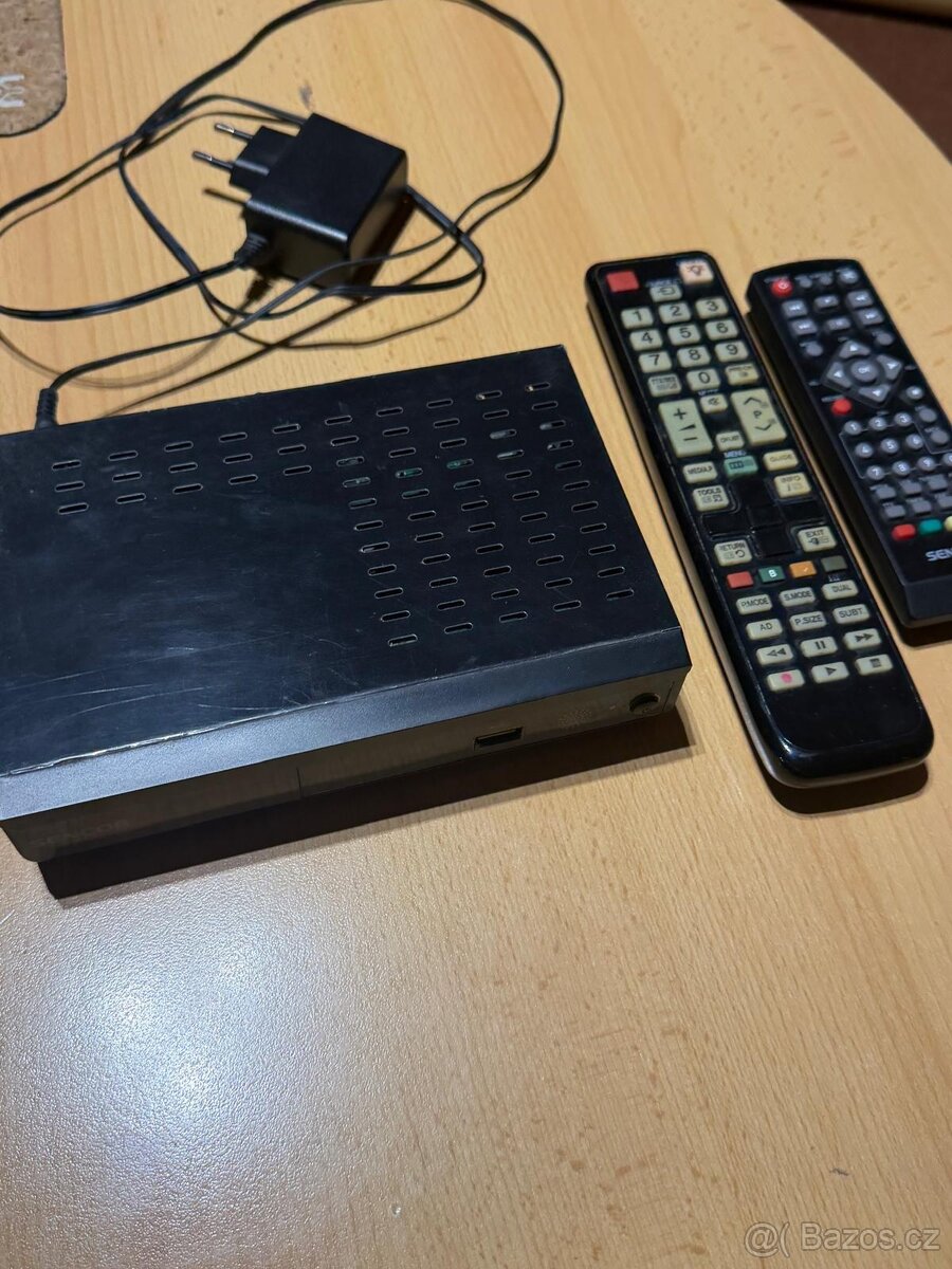 Samsung UE 40C6000RW + set top box Sencor - 10