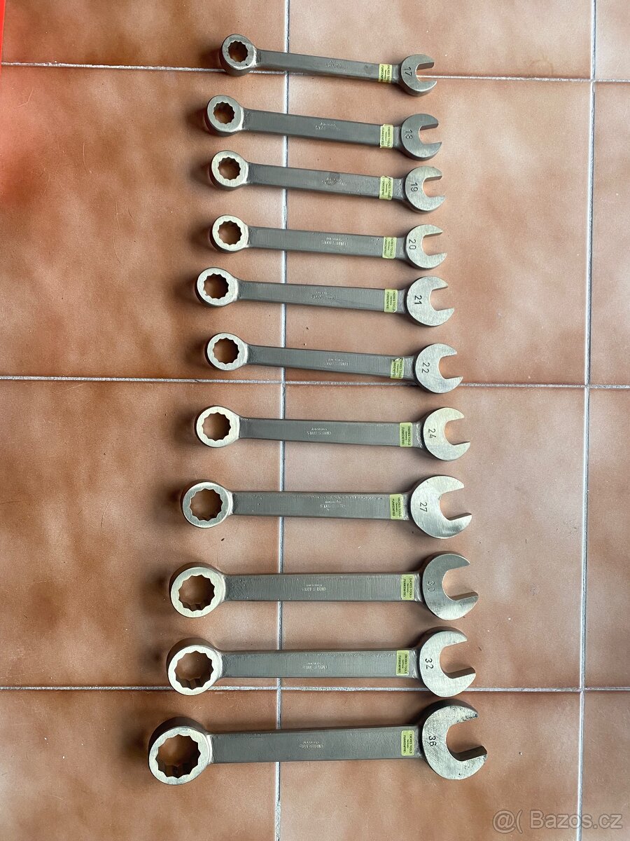 Profesionální sada nejiskřivého nářadí v kufru - 10