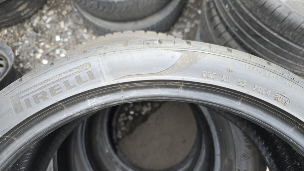 Letní pneu 245/35/20 Pirelli - 10