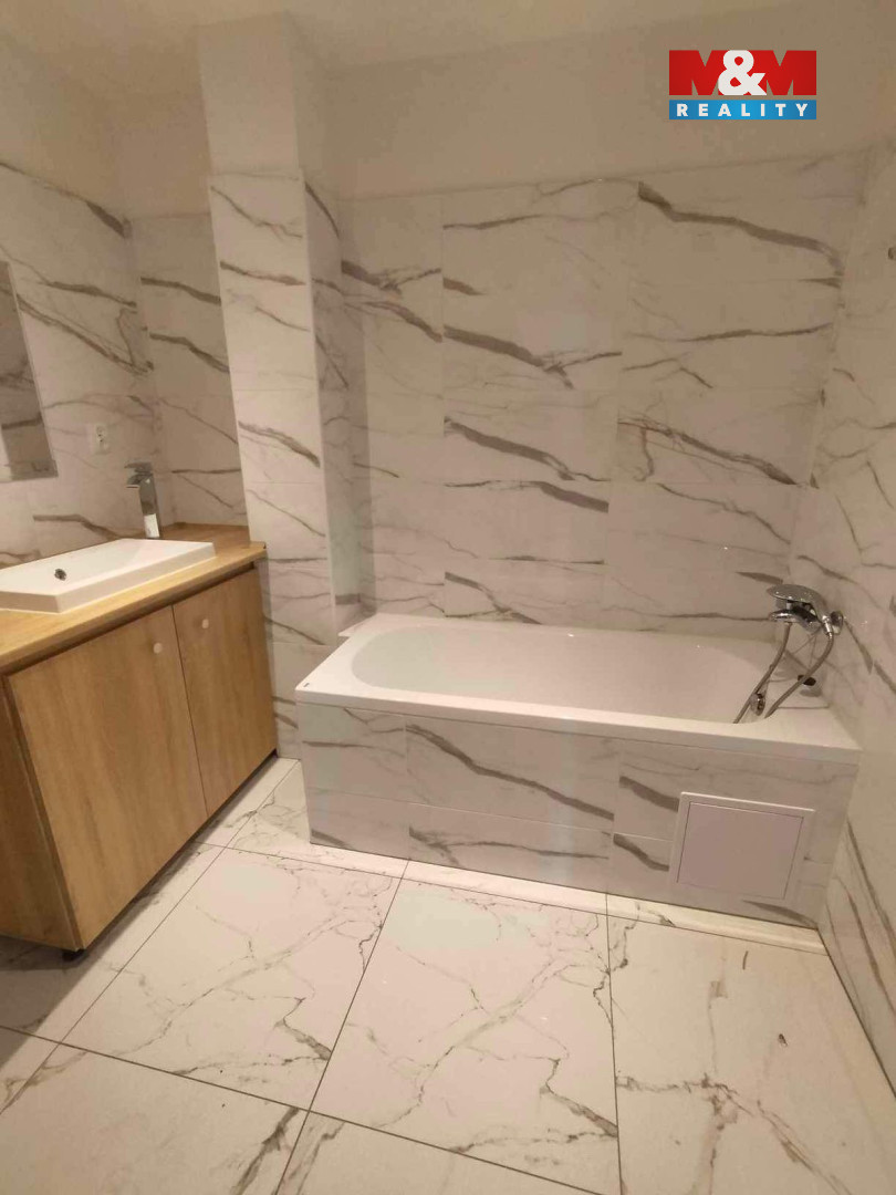 Pronájem bytu 3+1, 72 m², Karviná, ul. tř. 17. listopadu - 10