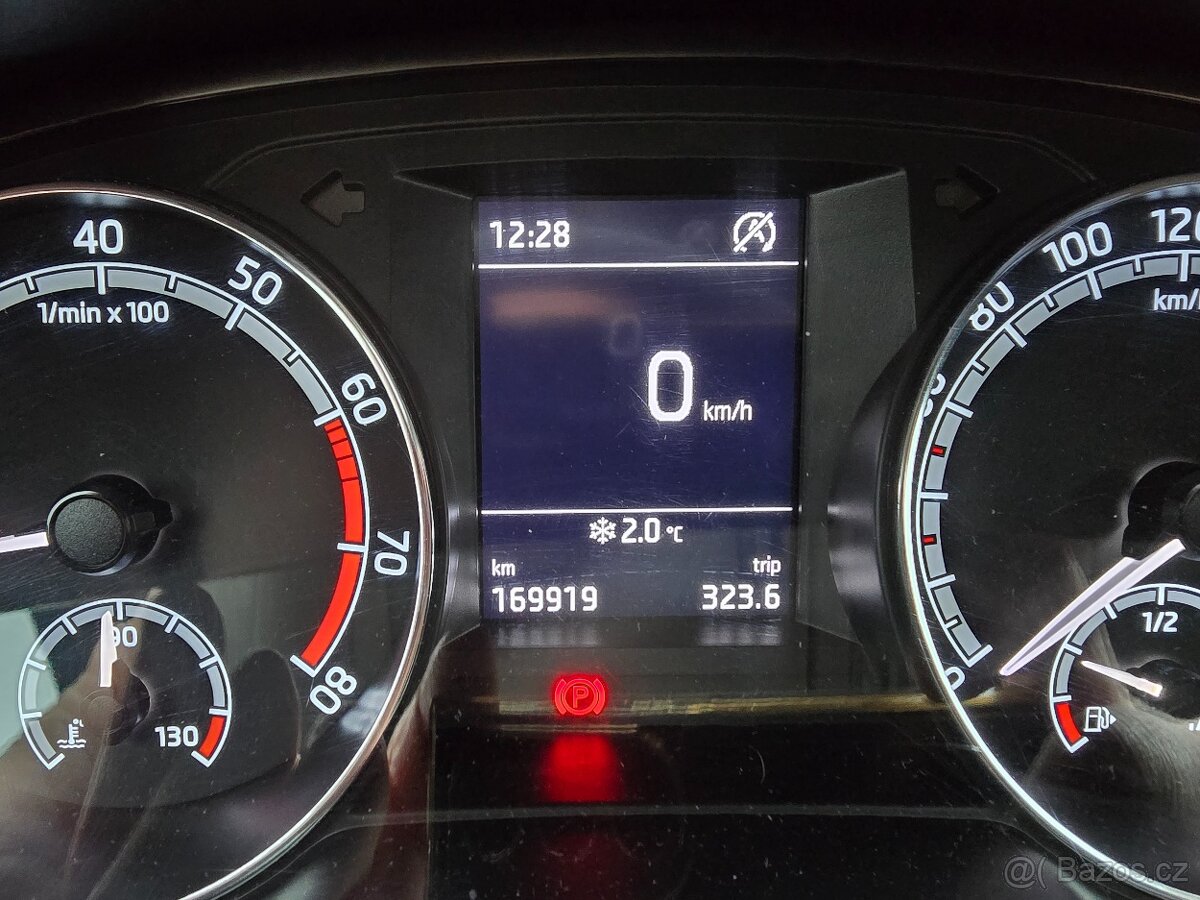 Škoda Fabia, 1,0 TSI COMBI STYLE - 10