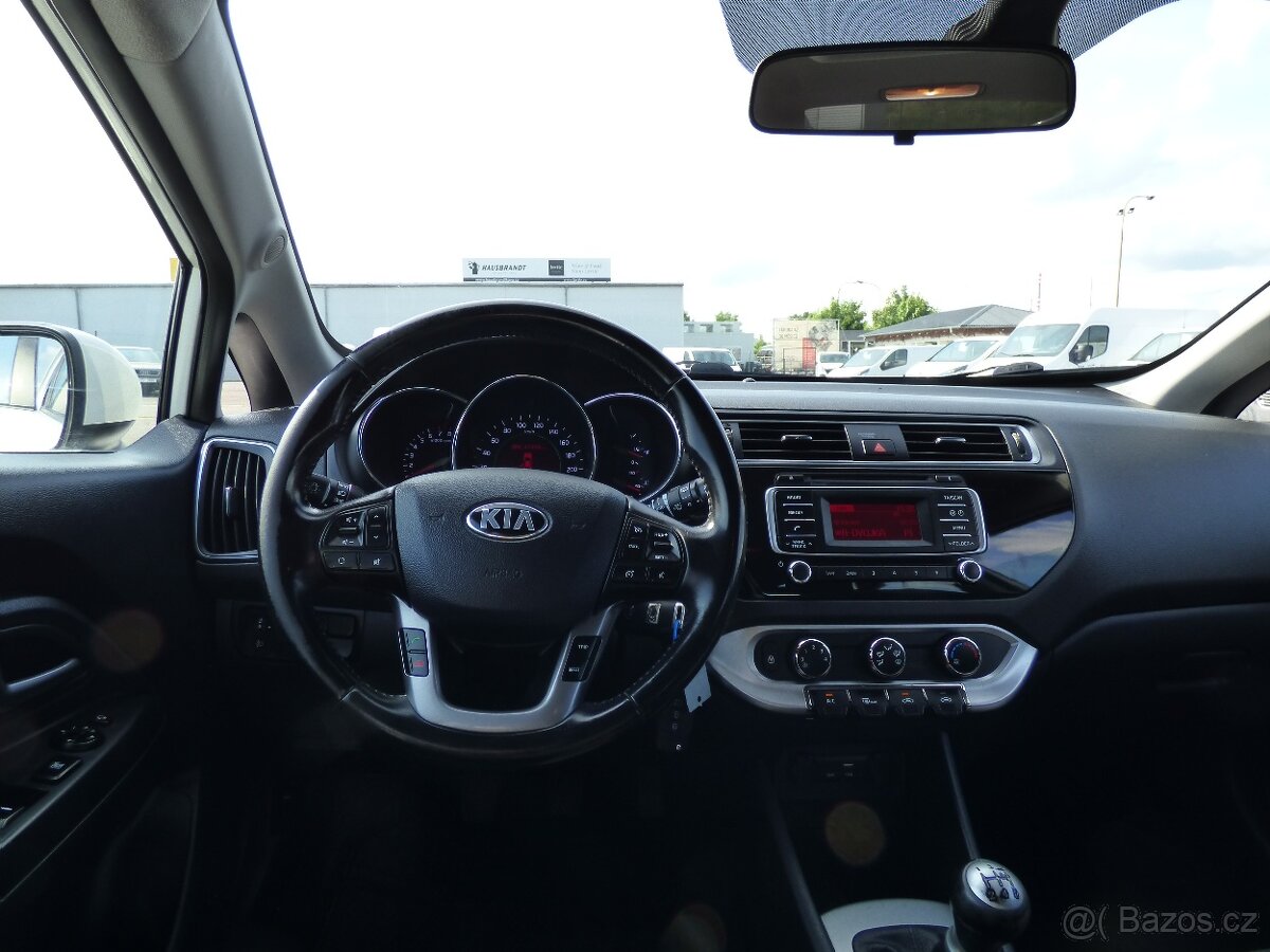 Kia Rio 1,2 CVVT,koupeno ČR, Klima, serviska hatchback - 10