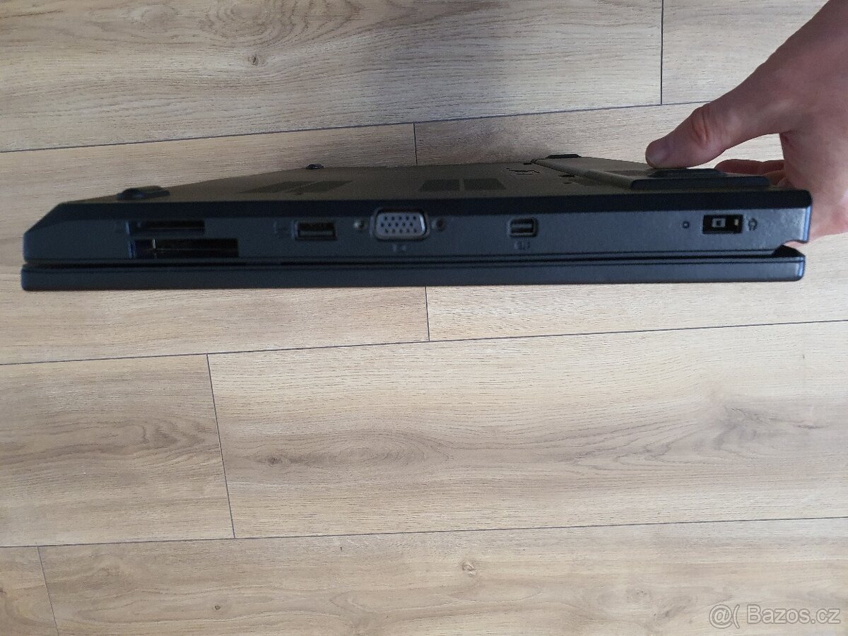 Prodám Lenovo ThinkPad L570 - 10