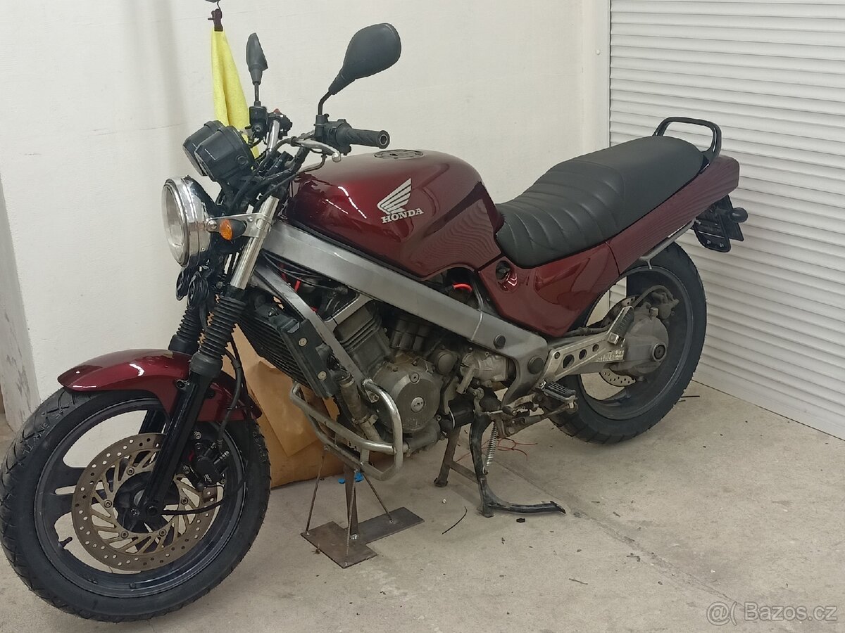 Honda NTV REVERE 650ccm - 10