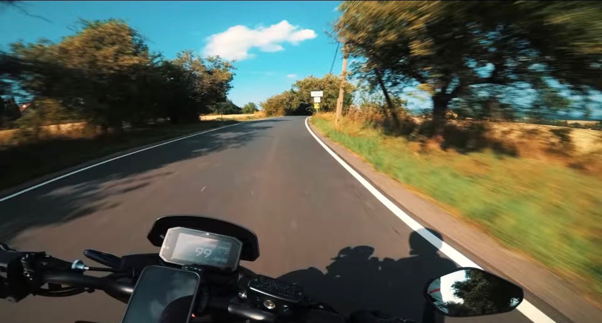 Xiaomi Yi 4K – Komplet set (ND filtry, 2x baterie) - 10