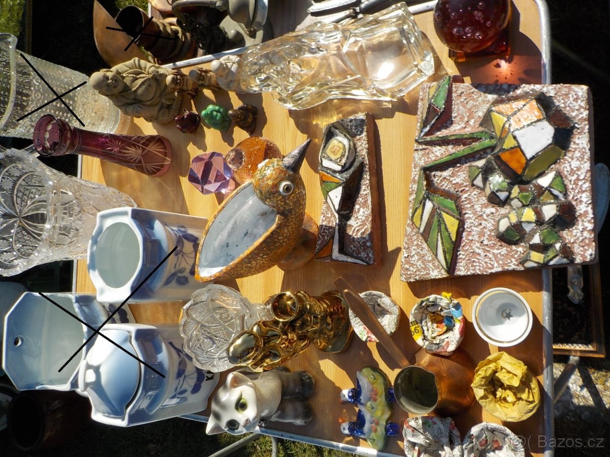 Porcelánový čajový servis,trocha plastiky a jiné - 10