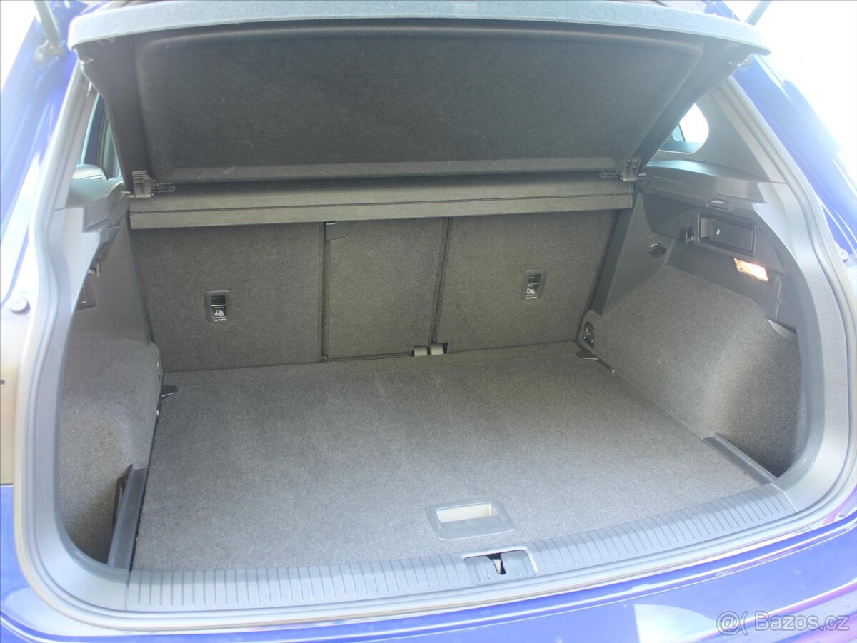 Volkswagen VW Tiguan 2,0 TDI 4Motion DSG R-Line Tov.Záruka - 10