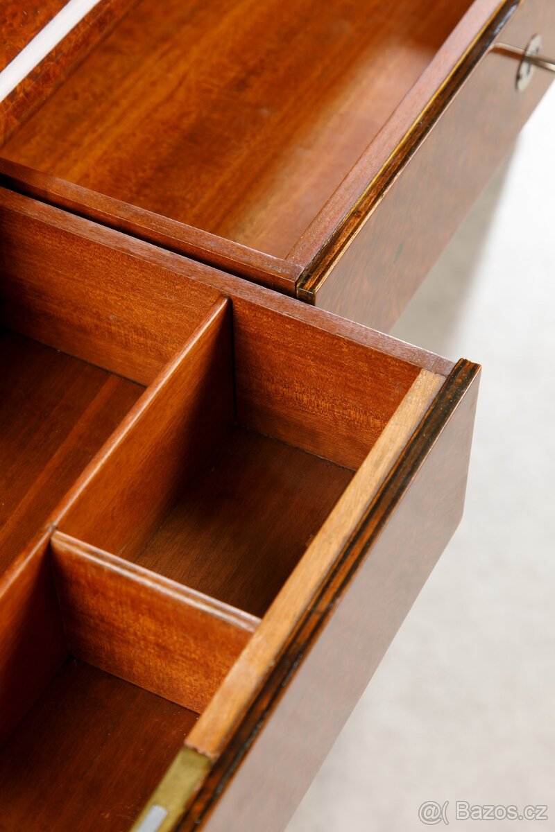 PSACÍ STŮL-UP ZÁVODY-SPOŘITELNA BRNO - 10