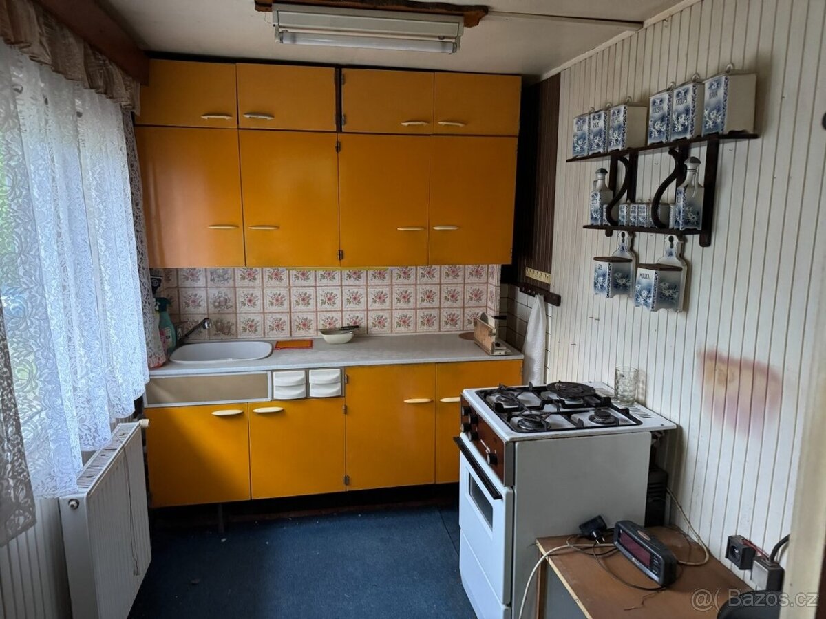 Chata Čeladná 3+1 pozemek cca 1300m2 - 10