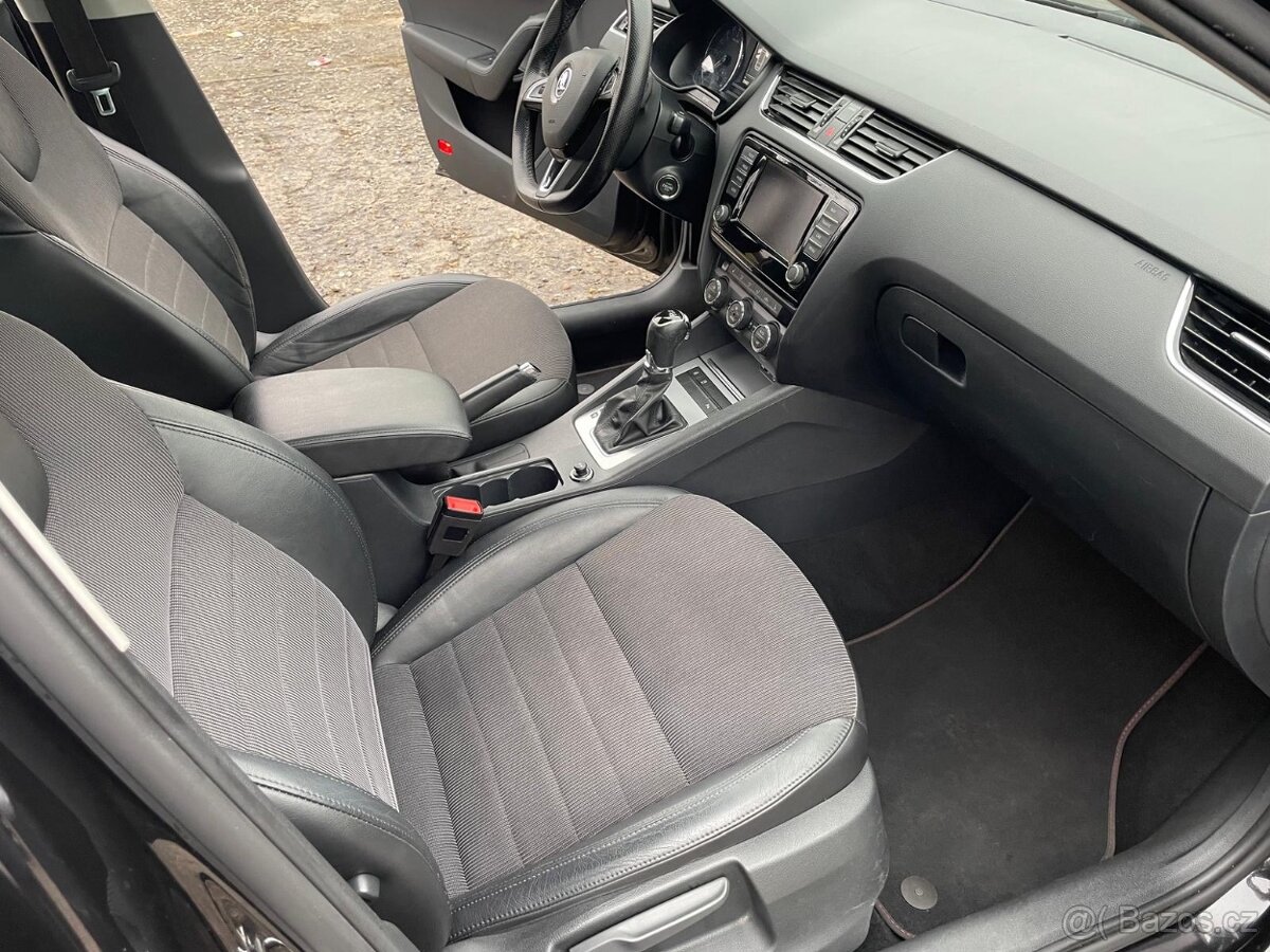 Octavia 3 COMBI 2.0 TDI 110kW ELEGANCE DSG 2015 - 10