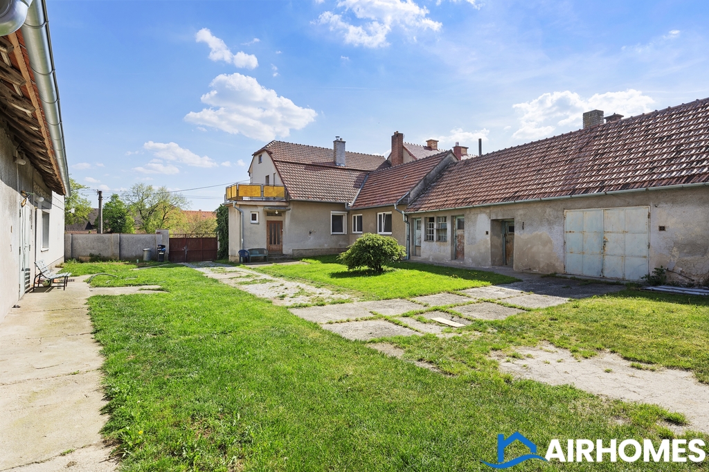 Nádherná historická usedlost v centru Vysočiny - 10