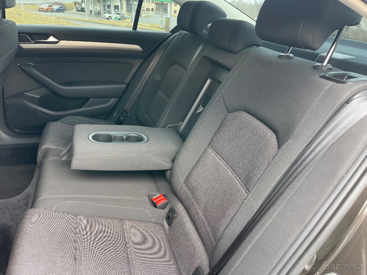 Volkswagen Passat 2,0 TDI nové vČR - 10
