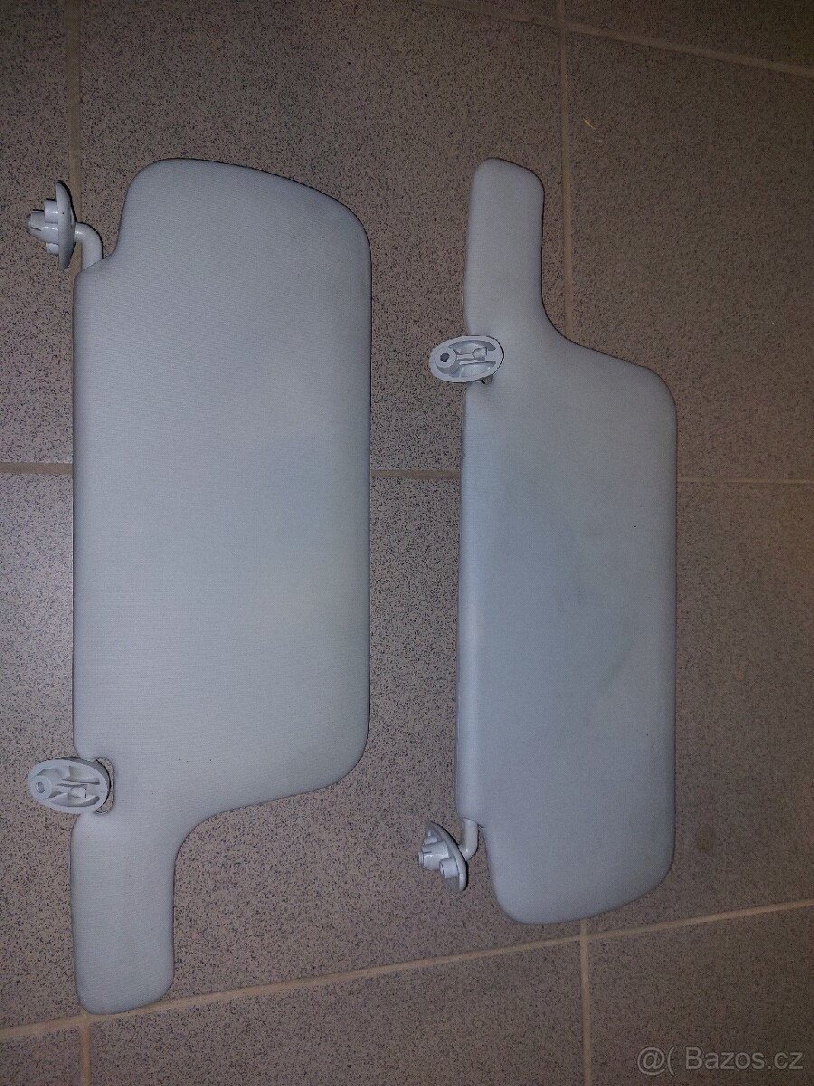 Škoda Felicia - Středový panel s díly - 10