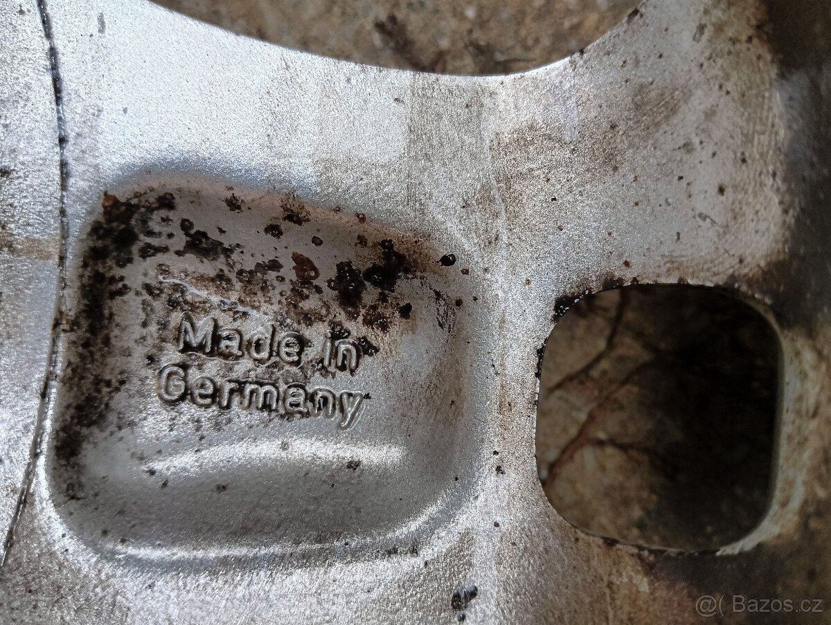 ALU kola 15", disky a pneumatiky - 10