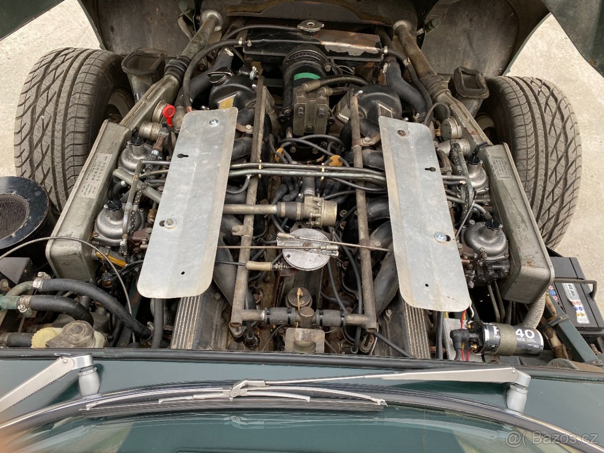 Jaguar E-type XKE V12 manual - 10