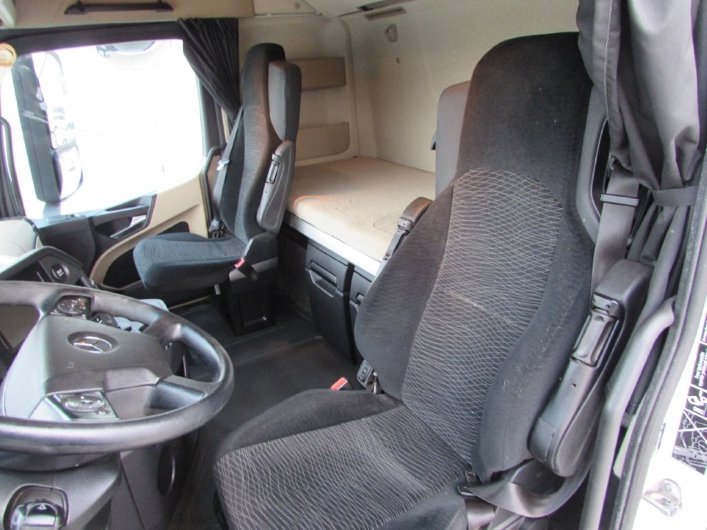 MERCEDES BENZ Actros 1845 Mega - 10