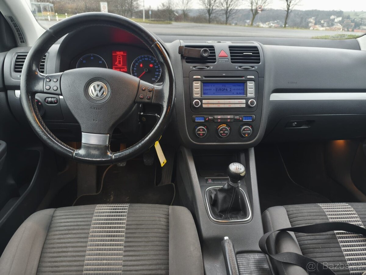 VW Golf V 2.0 tdi - 10