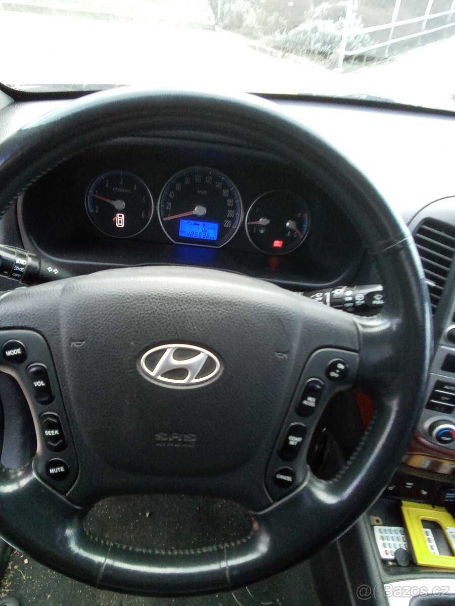 Hyundai Santa Fe 4x4 - 10