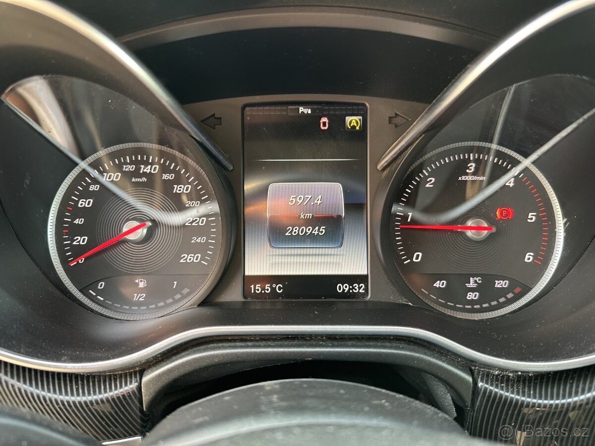 Mercedes Benz V 220 class top - 10