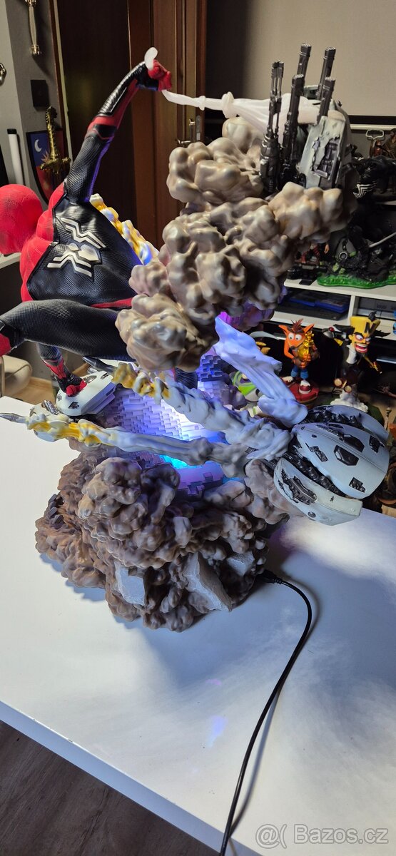 Spider-Man: Far from home - Legacy Replica - 10