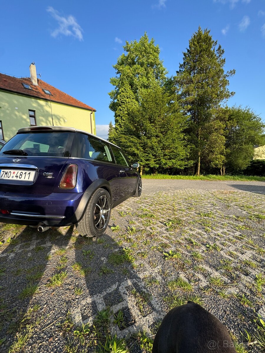 Mini one R50 1.6 66kw r.2005 - 10