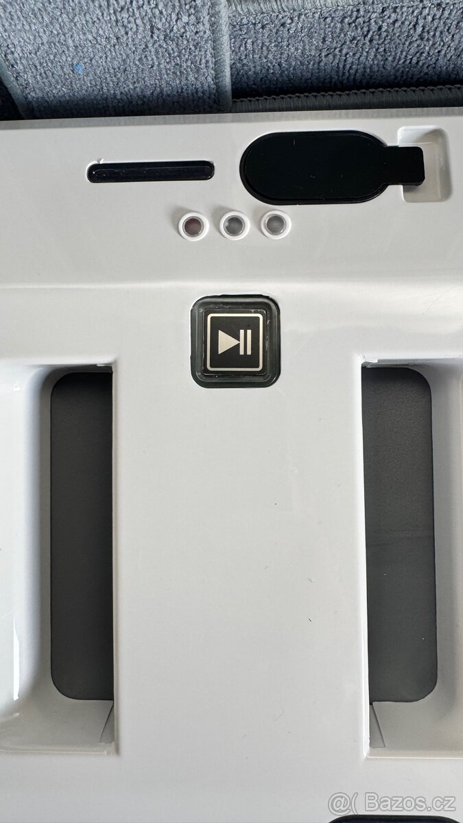 Inteligentní robotický čistič oken - 10