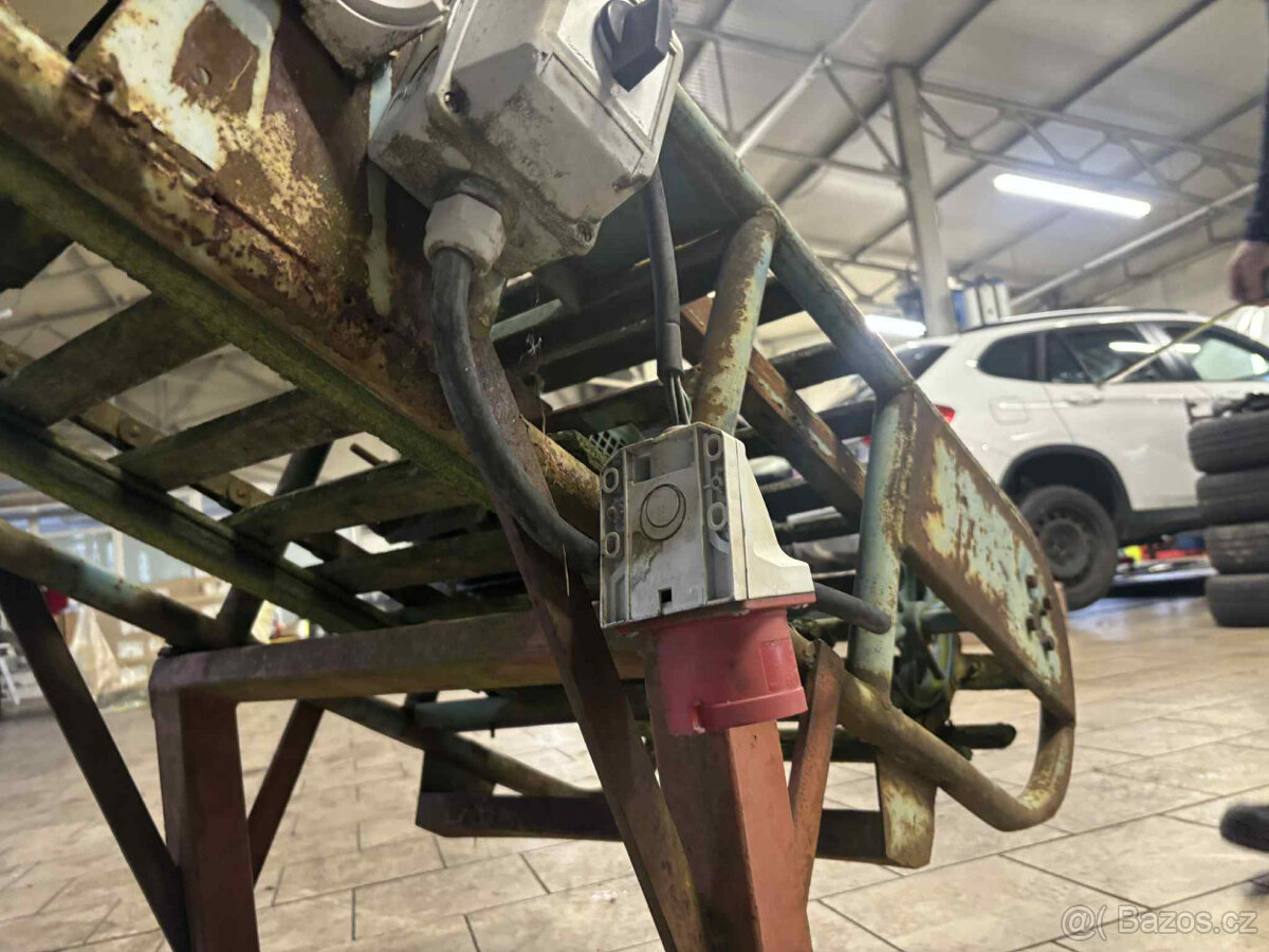 Prodám Pásový dopravník - 10