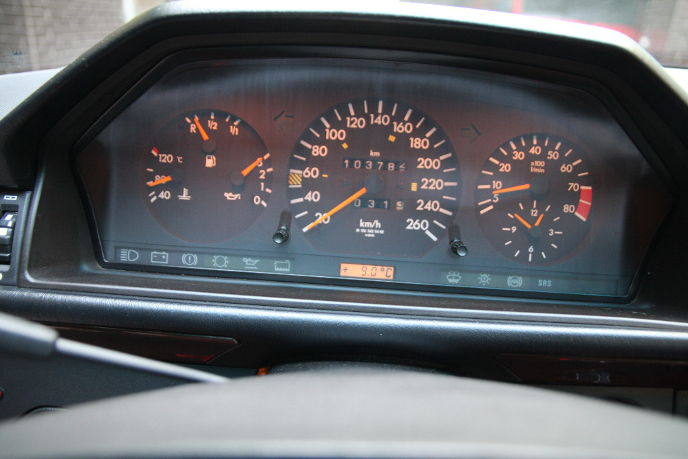 Mercedes Benz 124 300 CE 24V Cabrio - 10