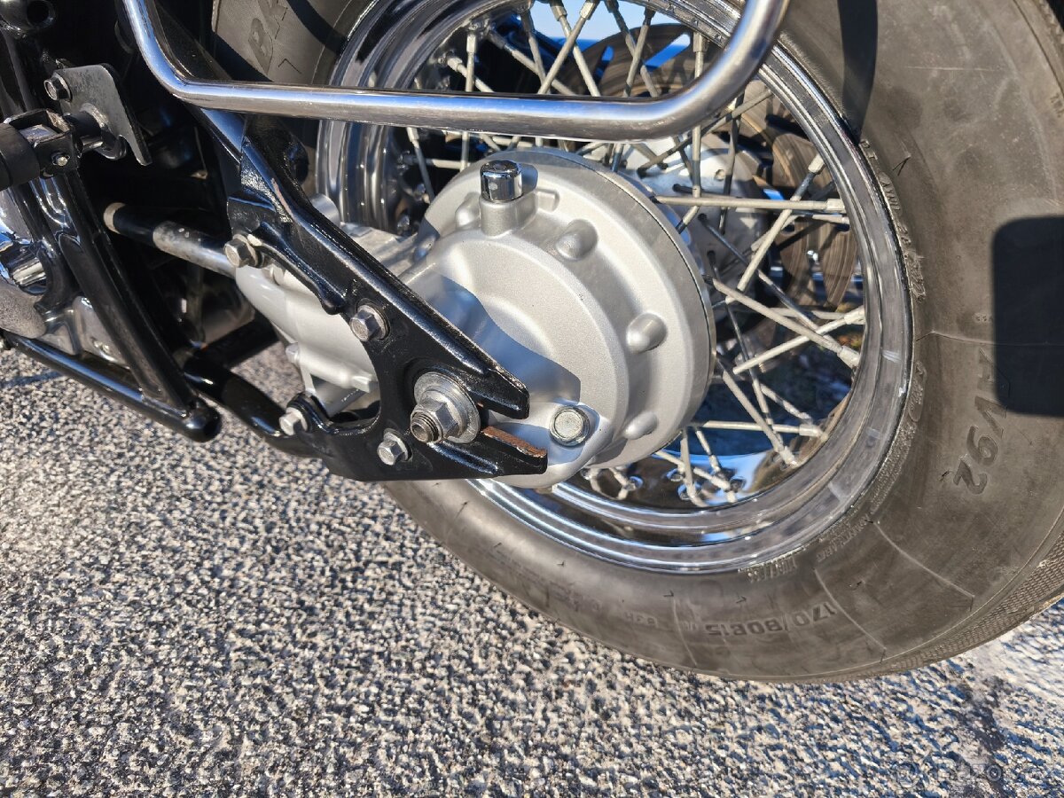 Yamaha XVS 1100 A DragStar - 10