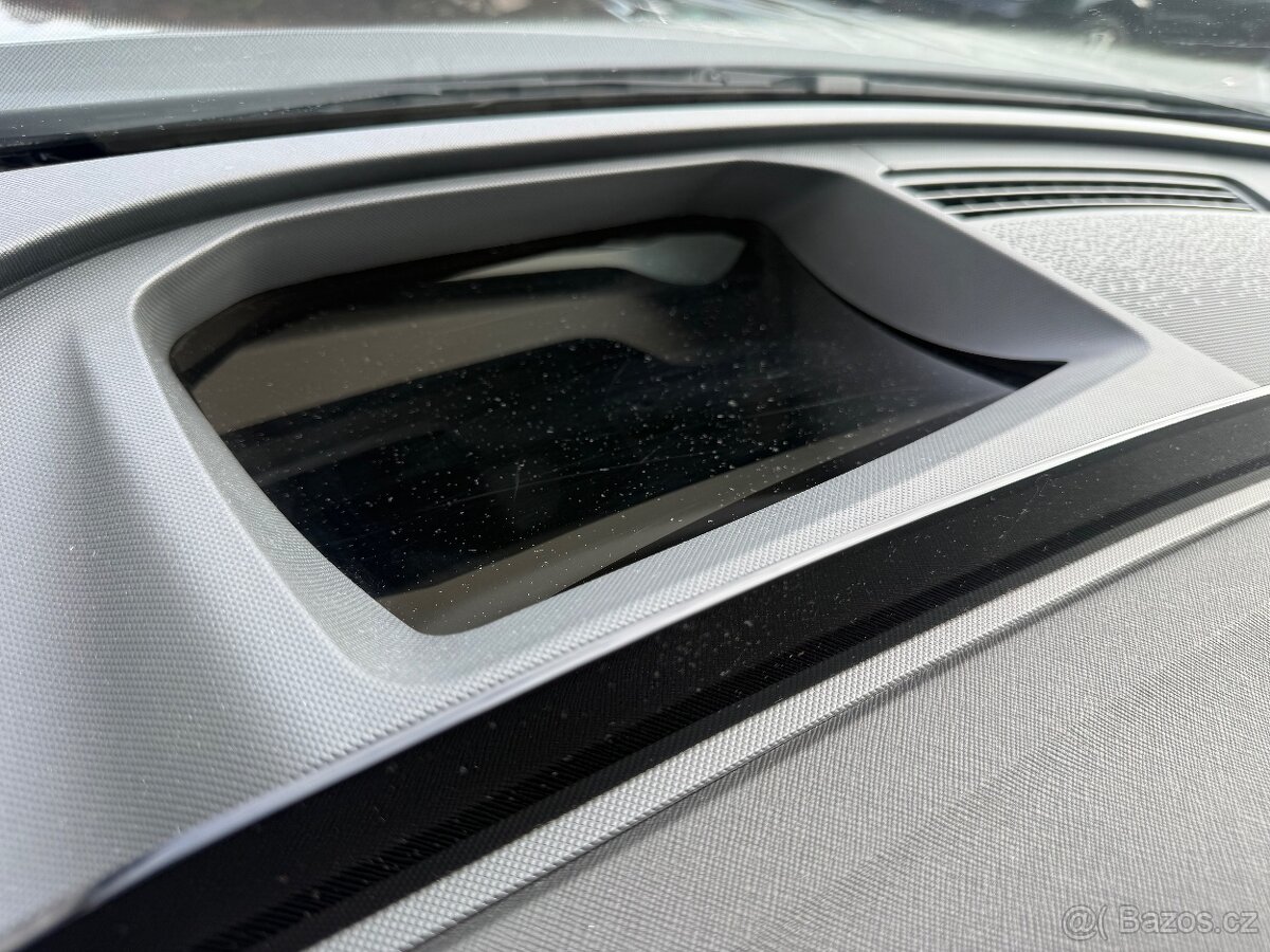 Škoda ENYAQ iV80 HEAD-UP KAMERA TAŽNÉ ACC 2022 SoH 91,8% - 10