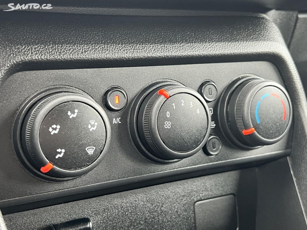 🚗 Dacia Sandero Stepway 1.0TCe LPG ČR 1.MAJ. - 10