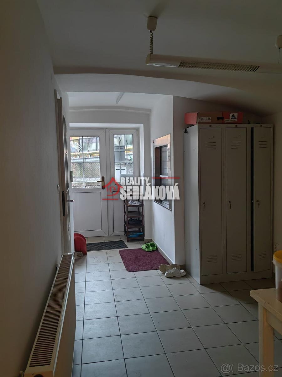 Pronájem výrobního prostoru - pekárny, cukrárny v Děčíně IV - 10