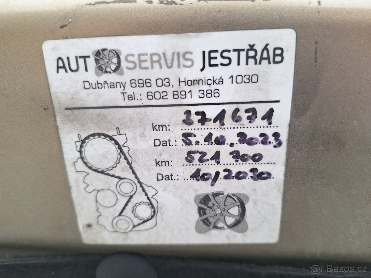 OPEL ASTRA SPORT TOURER 2,0 - 121 KW - 10