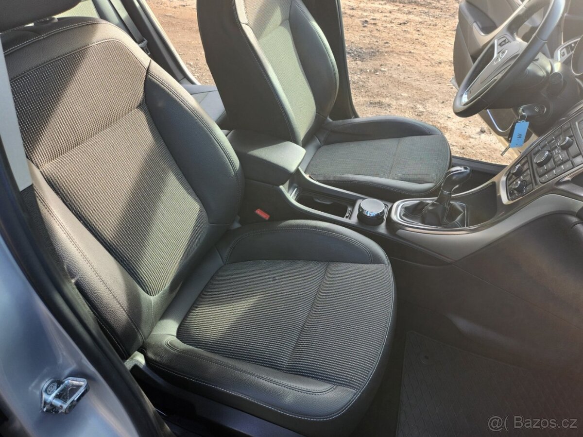 Opel Astra 1.4 16V - 10