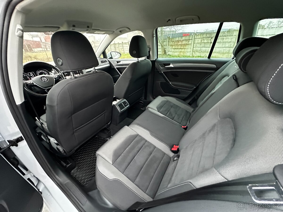 VOLKSWAGEN GOLF VARIANT 2.0 TDI DSG - 10