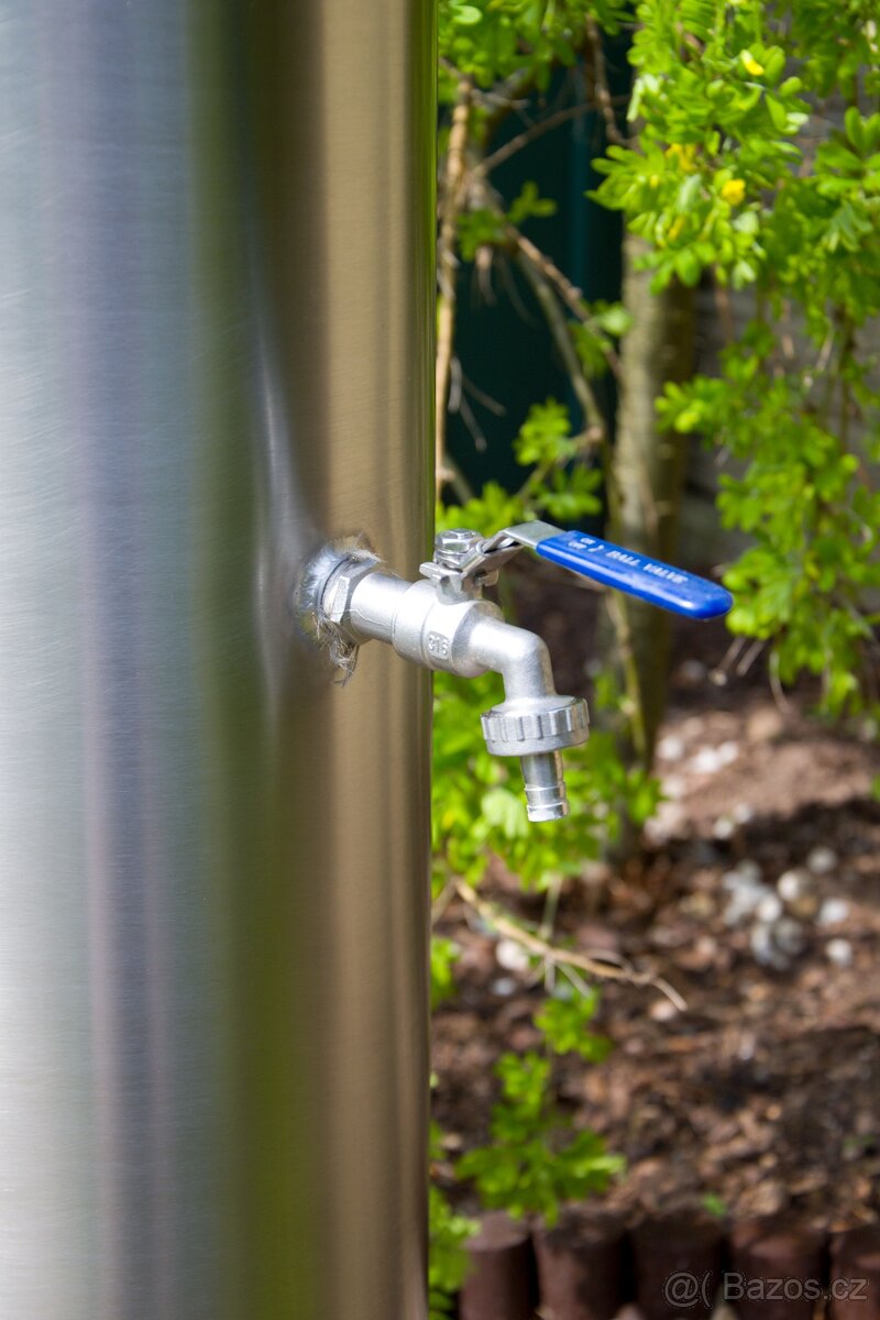 Nerezová solární sprcha - 10