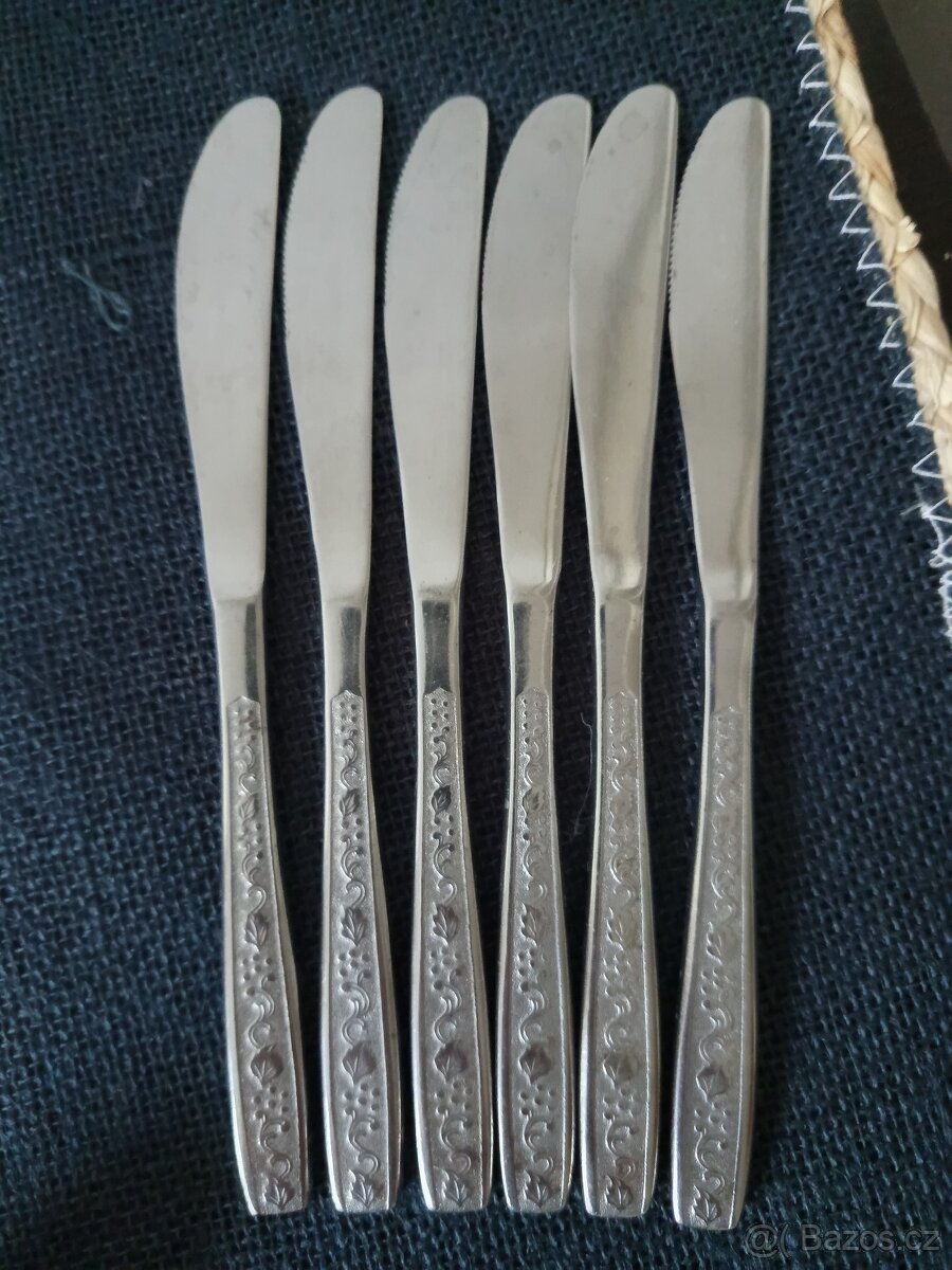 RETRO RUSKE PRIBORY - 10