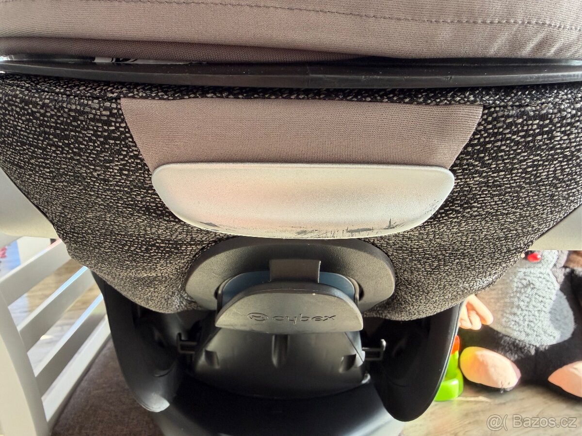 Cybex CLOUD Z I-SIZE + základna Base Z - 10