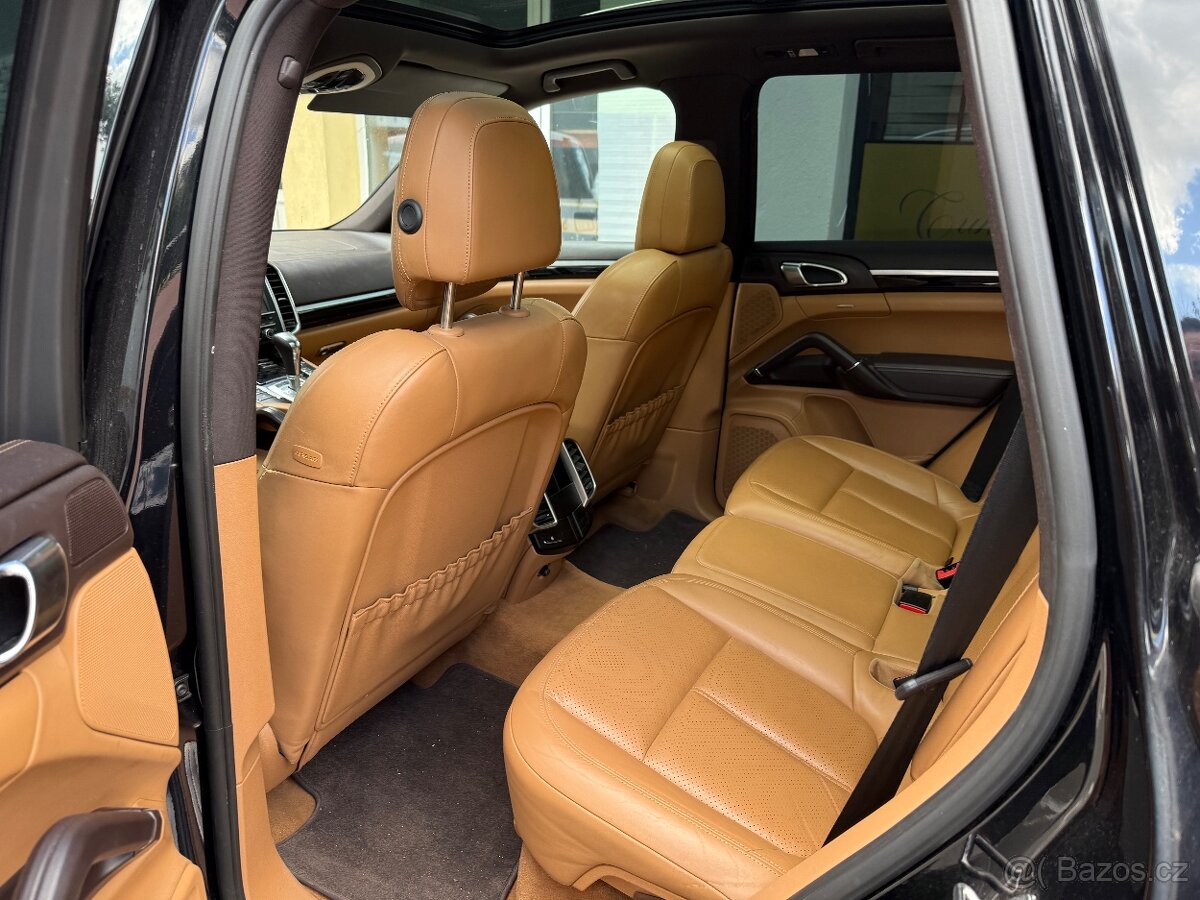 Porsche cayenne - 10