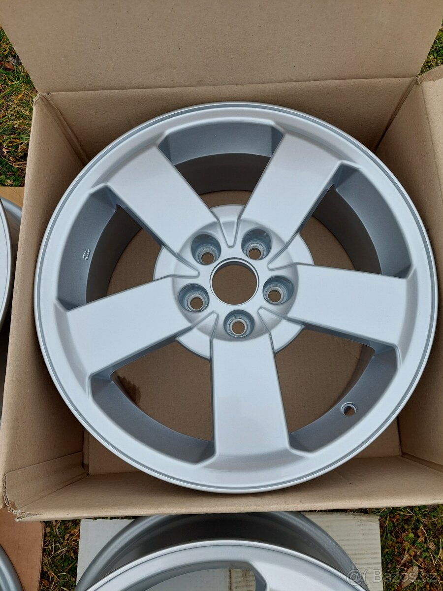 Škoda Octavia 1 nebo Fabia 1 - nové 5x Alu Ride R16, 5X100 - 10