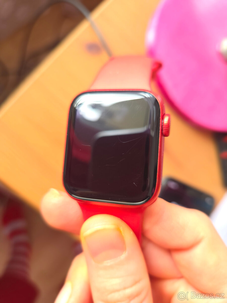 Apple Watch 6, 40 mm - 10