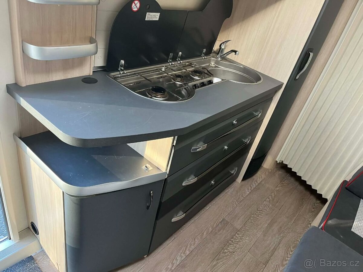 karavan HOBBY 545 KMF DE LUXE - 10