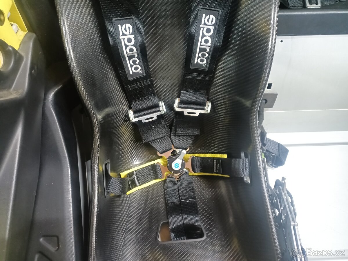 Prodám 6-ti bodové Sparco zavodní pásy do auta sada 2 kusy - 10