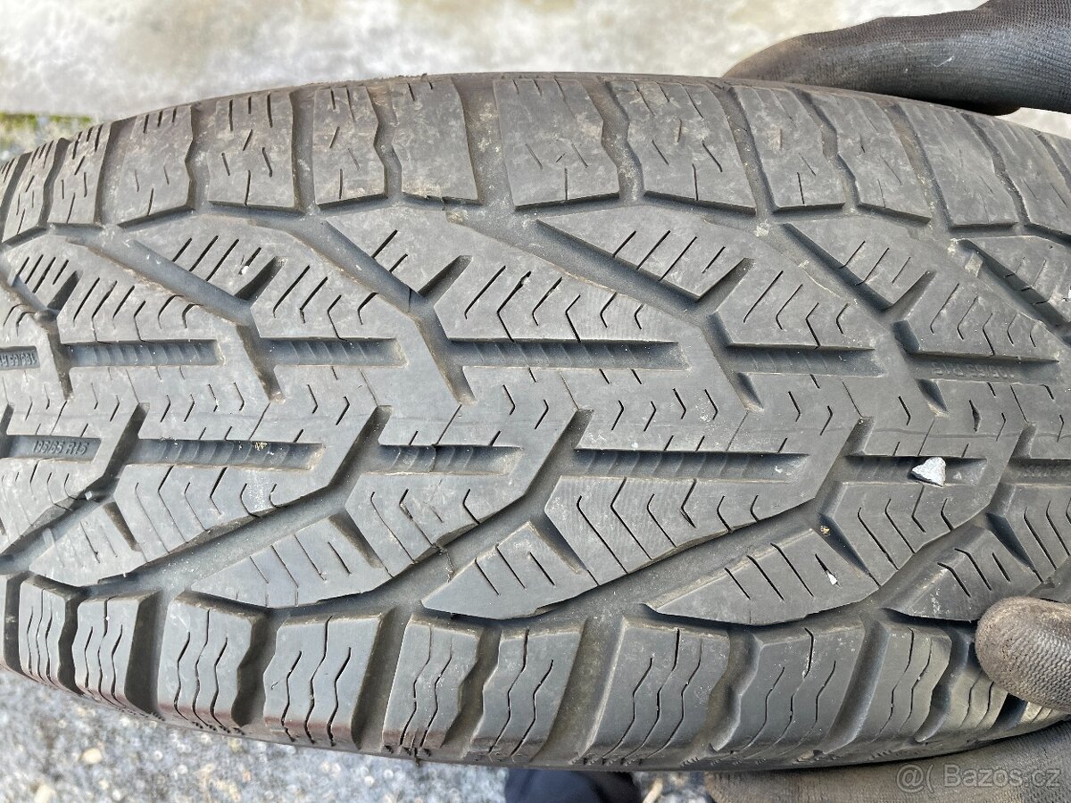 Zimní sada kol - 195/65 R15 Sebring - 5x112 - Škoda - 10