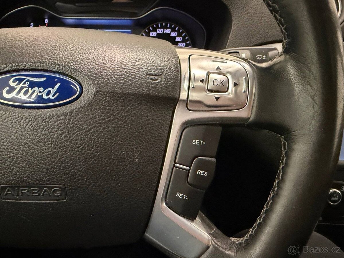 Ford Galaxy, 2.2 TDCi TITANIUM/7 MÍST/GPS - 10