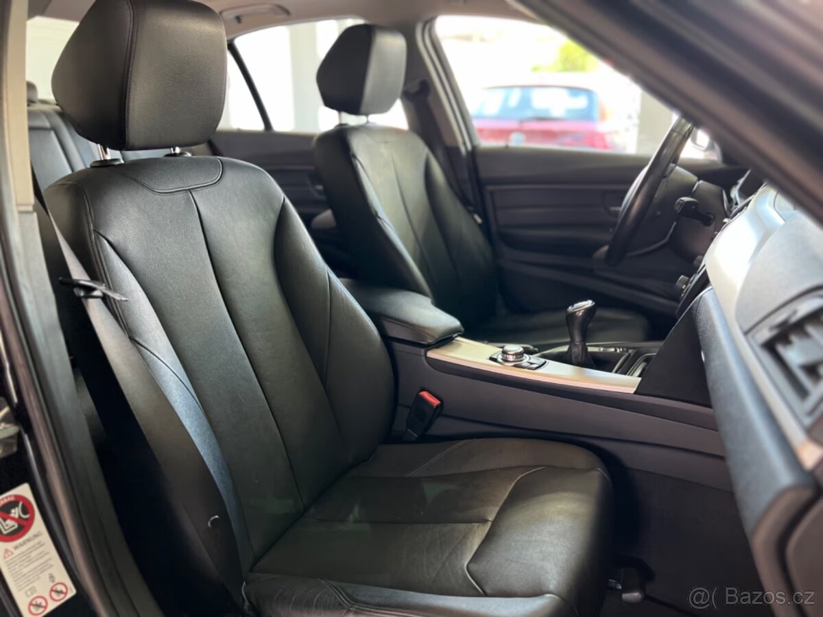 BMW 335i, 225 kW, manuál, r.v. 2013 – top stav - 10